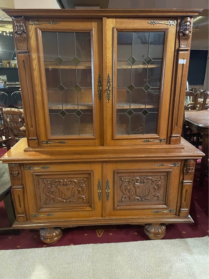 komoda, masiv, sklo, bazar, v 167 cm, s140 cm, h47 cm