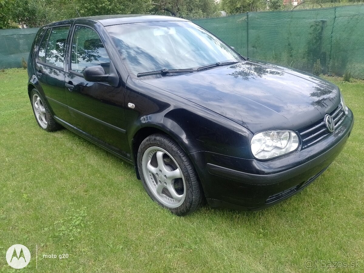 Rozpredám golf 4
