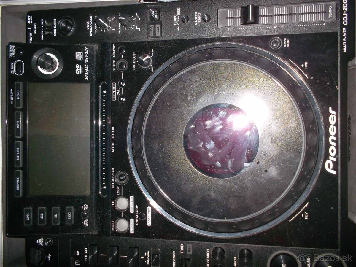 Pioneer CDJ 2000 2 krát + Pioneer DJM 800 , TOP , ako nový v