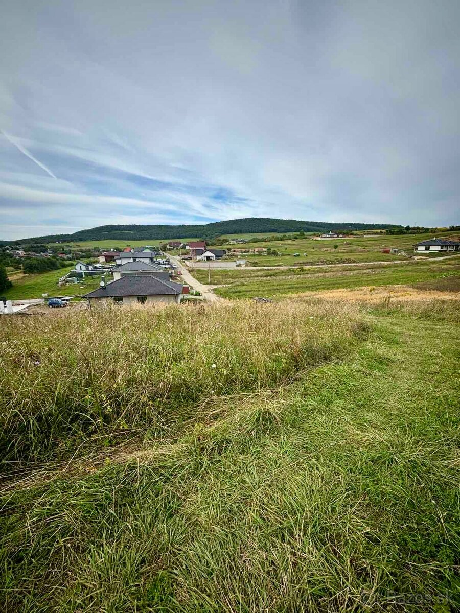 Pozemok na predaj obec Chmeľovec okr. Prešov