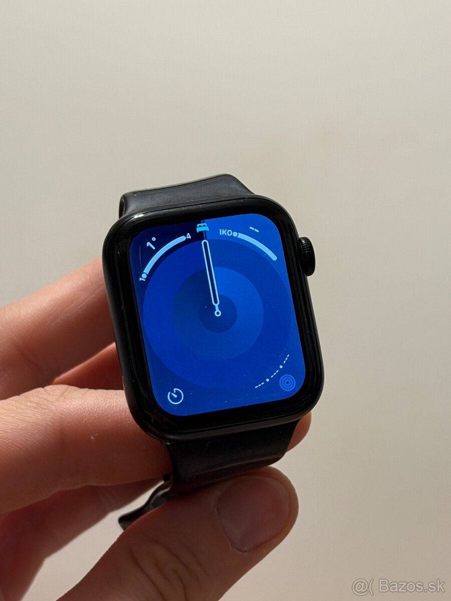 Apple watch se 2 44mm Batéria 100% - Pekný stav