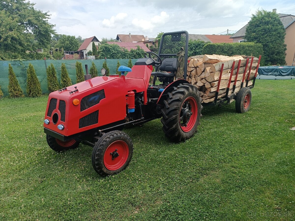 ZETOR 25 Motor AVIA + Vlečka