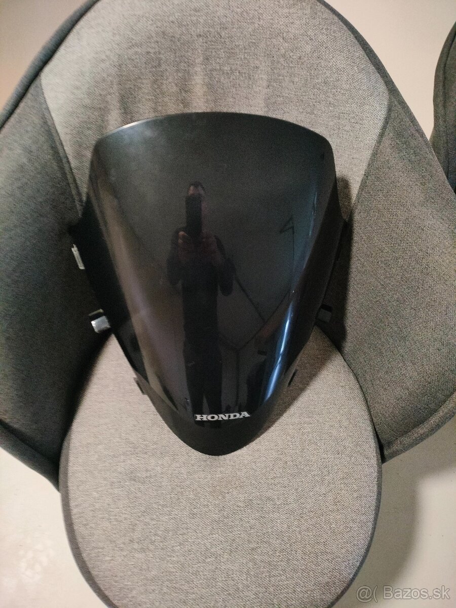 Predám štít na Honda pcx 125
