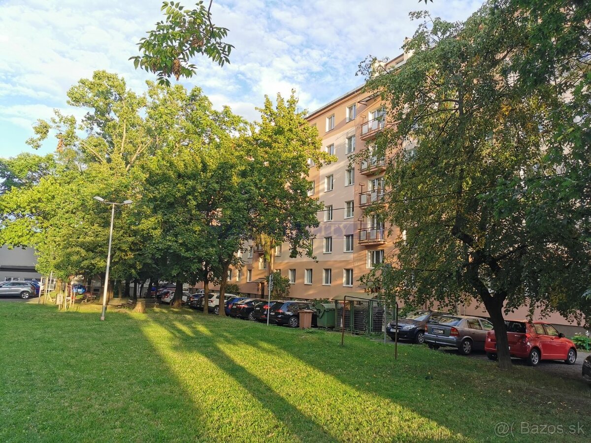 3 izbový byt, centrum Lučenec ID 2200