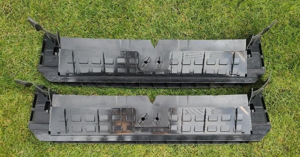 Mercedes Sprinter W907 2018 - kryt intercoolera cela chladic