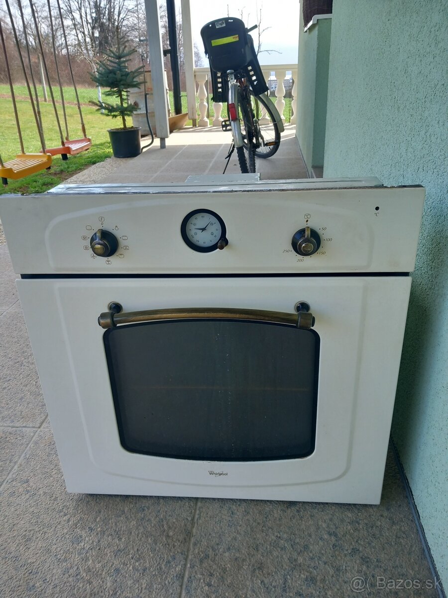 Elektrická rúra