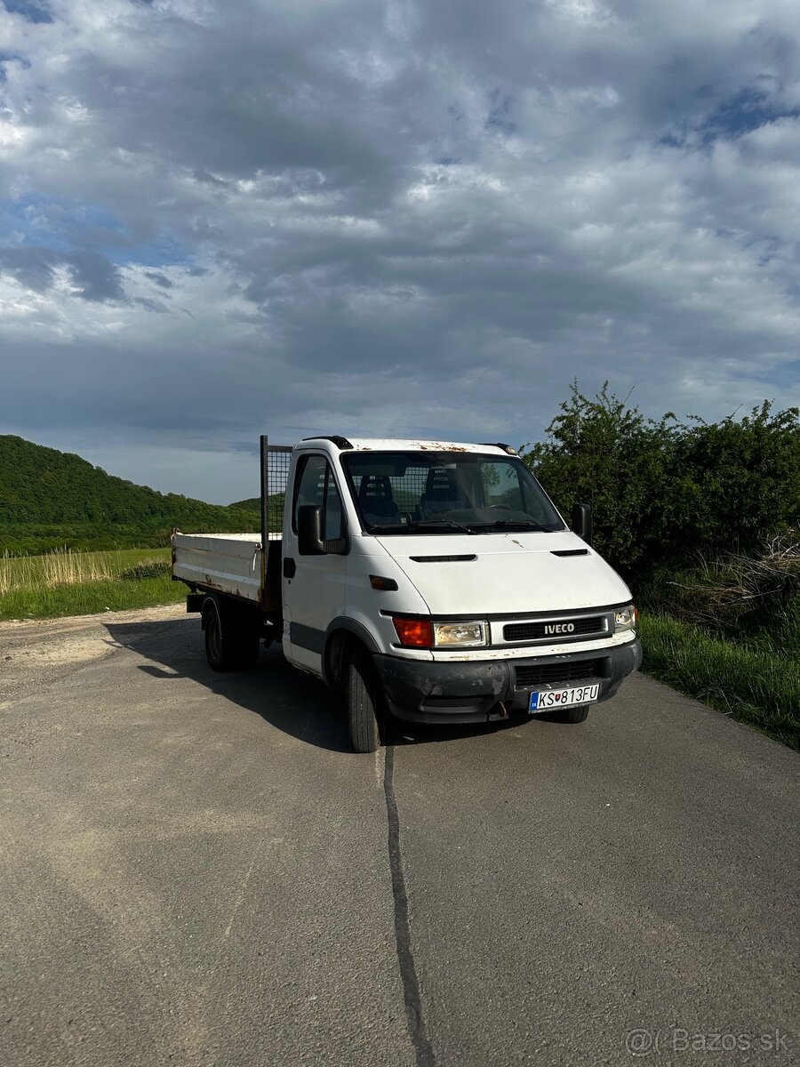 Iveco Daily 35C10 2.3 HPi Hladký Diesel