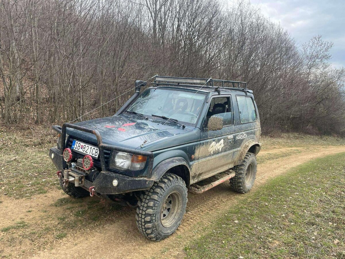 Mitsubishi Pajero 2.5 td