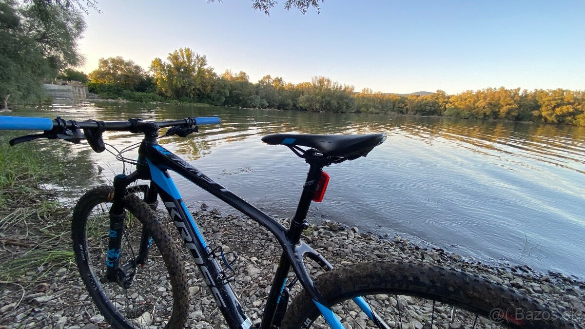 Kross level 13.0 karbonový hardtail