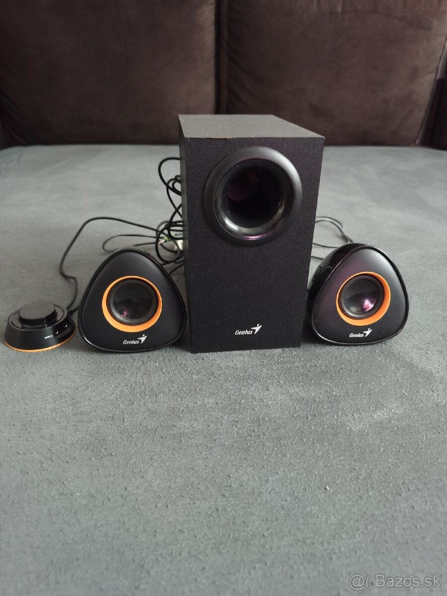 Subwoofer a reproduktory