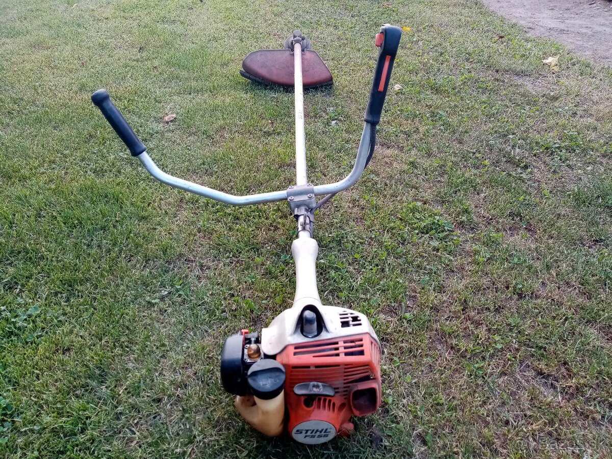 Krovinorez Stihl fs 55 ..--