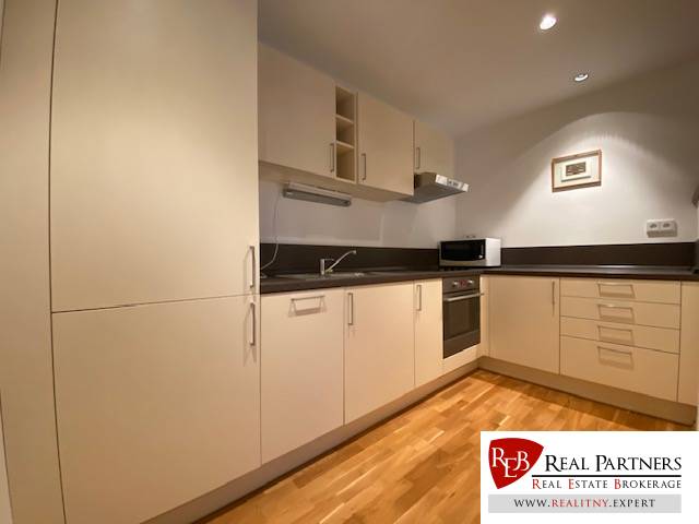 Prenájom 2 izbový byt, 58 m2,River park,Dvořákovo nábrežie,S