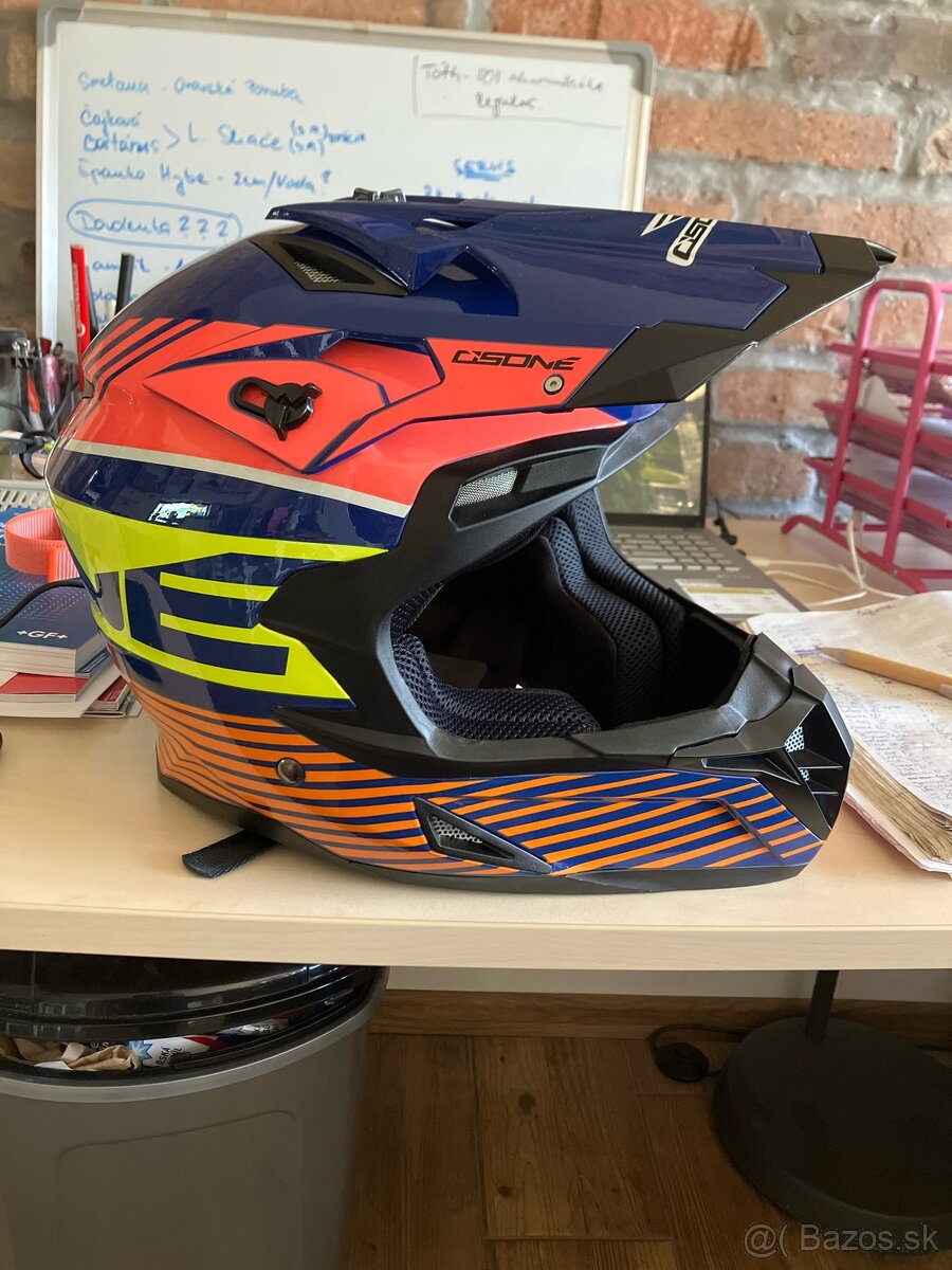 Predám detskú prilbu