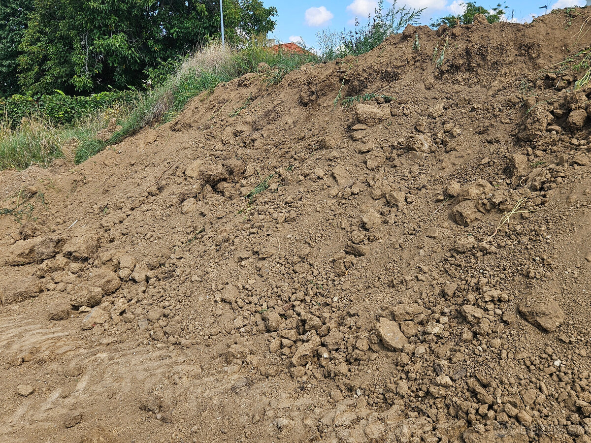 Darujem zeminu - Nitra