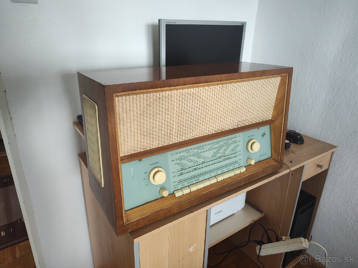 Retro rádio