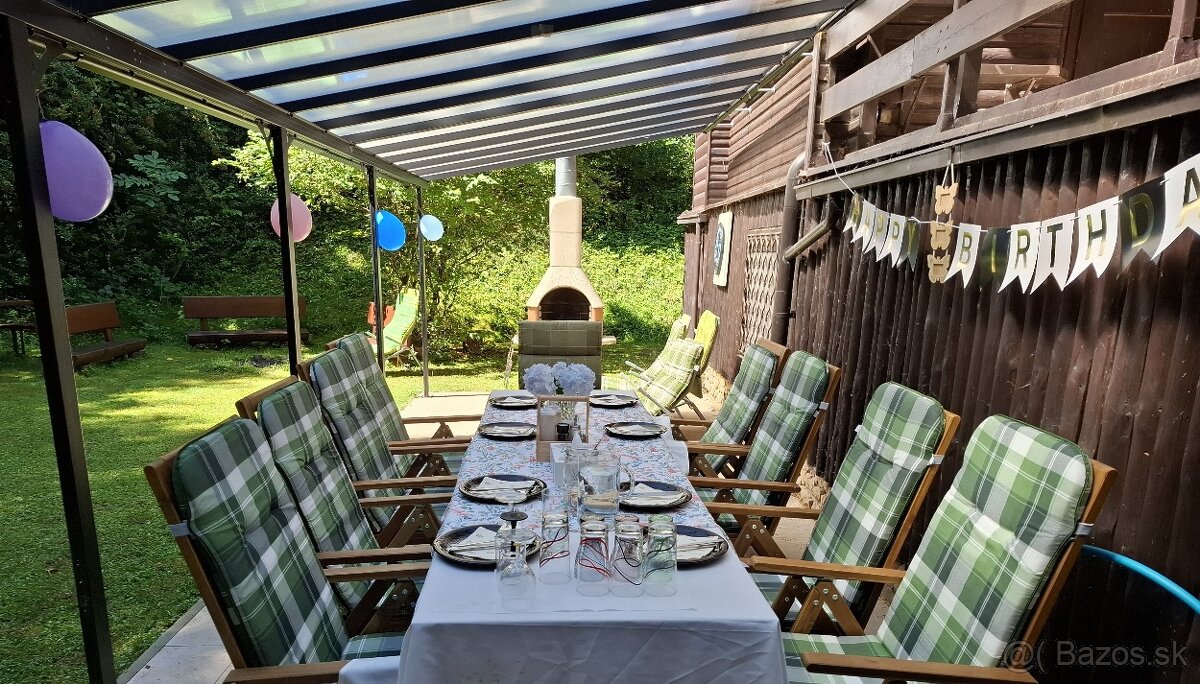 Na predaj 3-podlažná chata 390 m², Striebornica