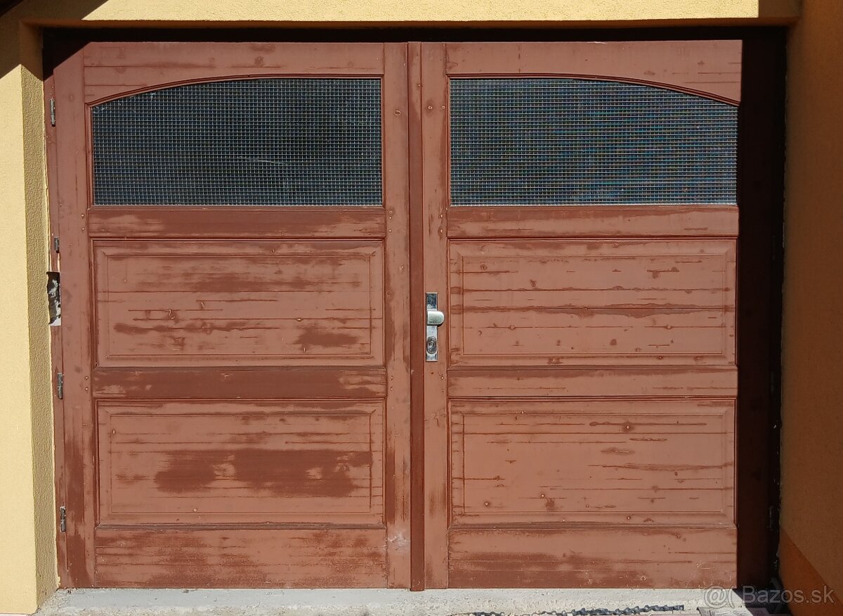 Dvojkrídlové Dvere