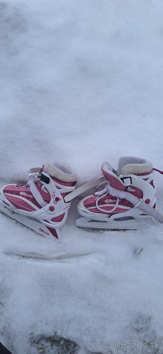 Predám staršie detské korčule