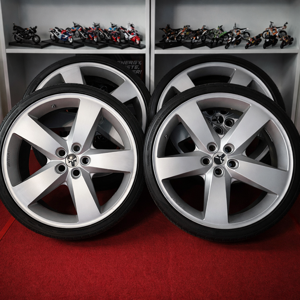 STARTECH 5X114,3 R22 + PNEU