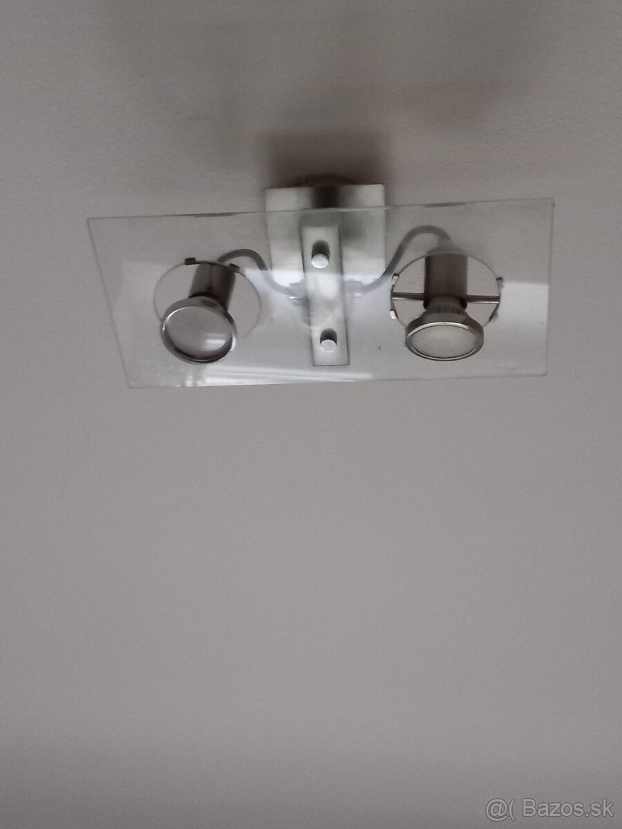 Predam stropne svietidlo-luster