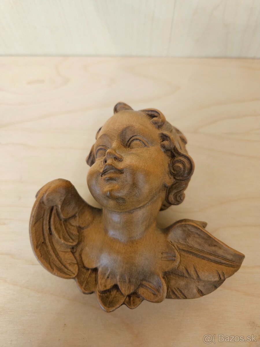 Drevený anjelik cena 12€/10cm/