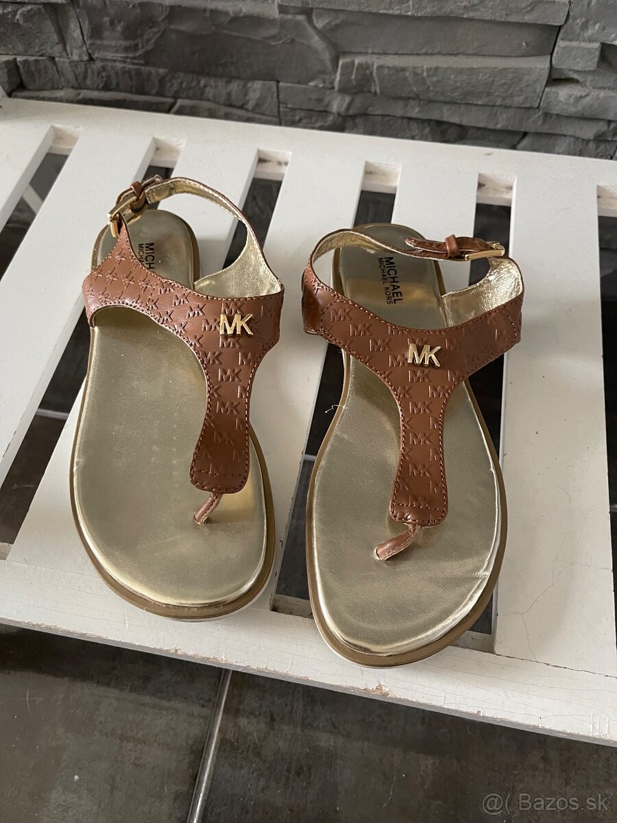 Michael Kors v.36