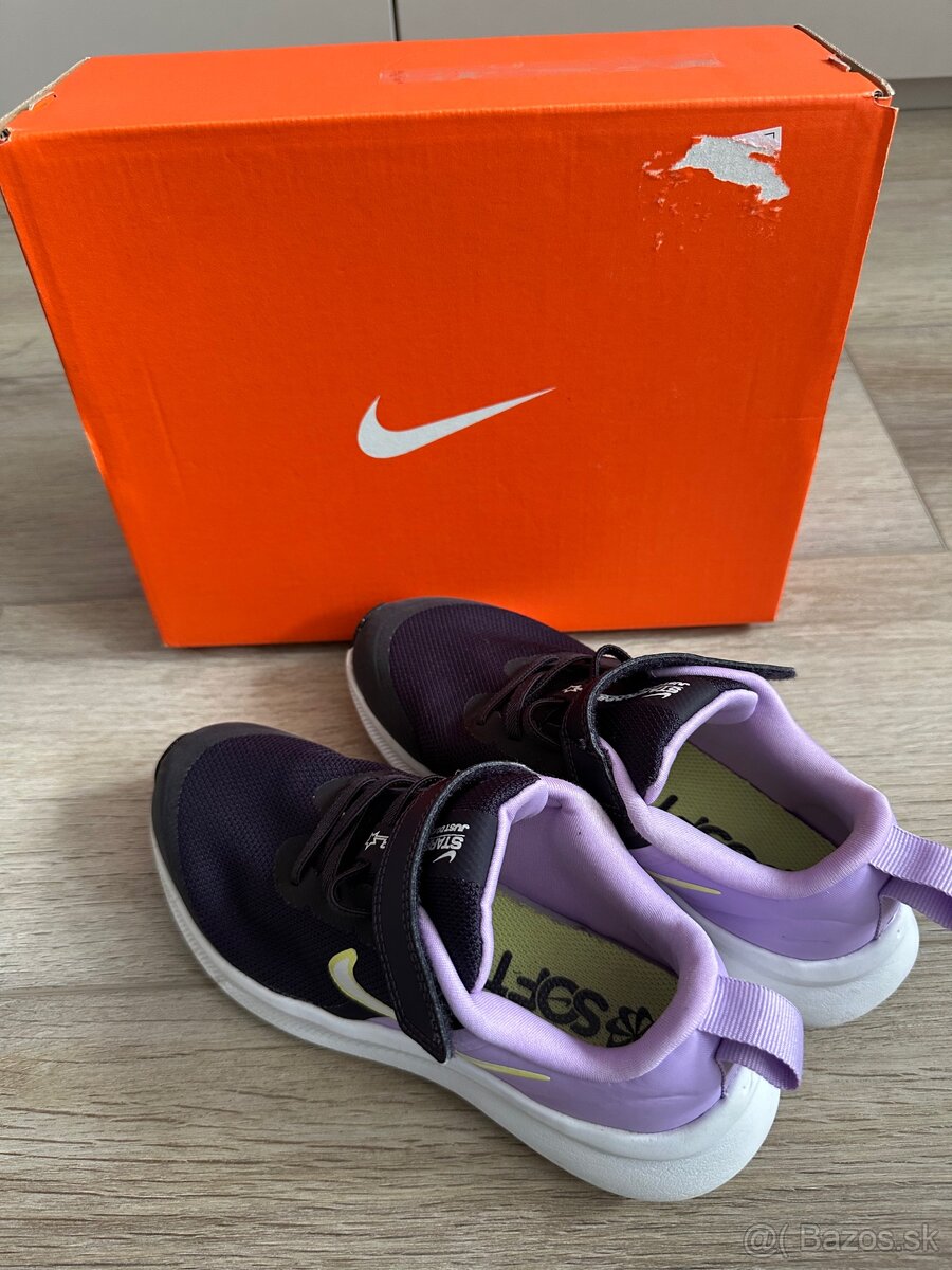 Športové tenisky Nike 31,5