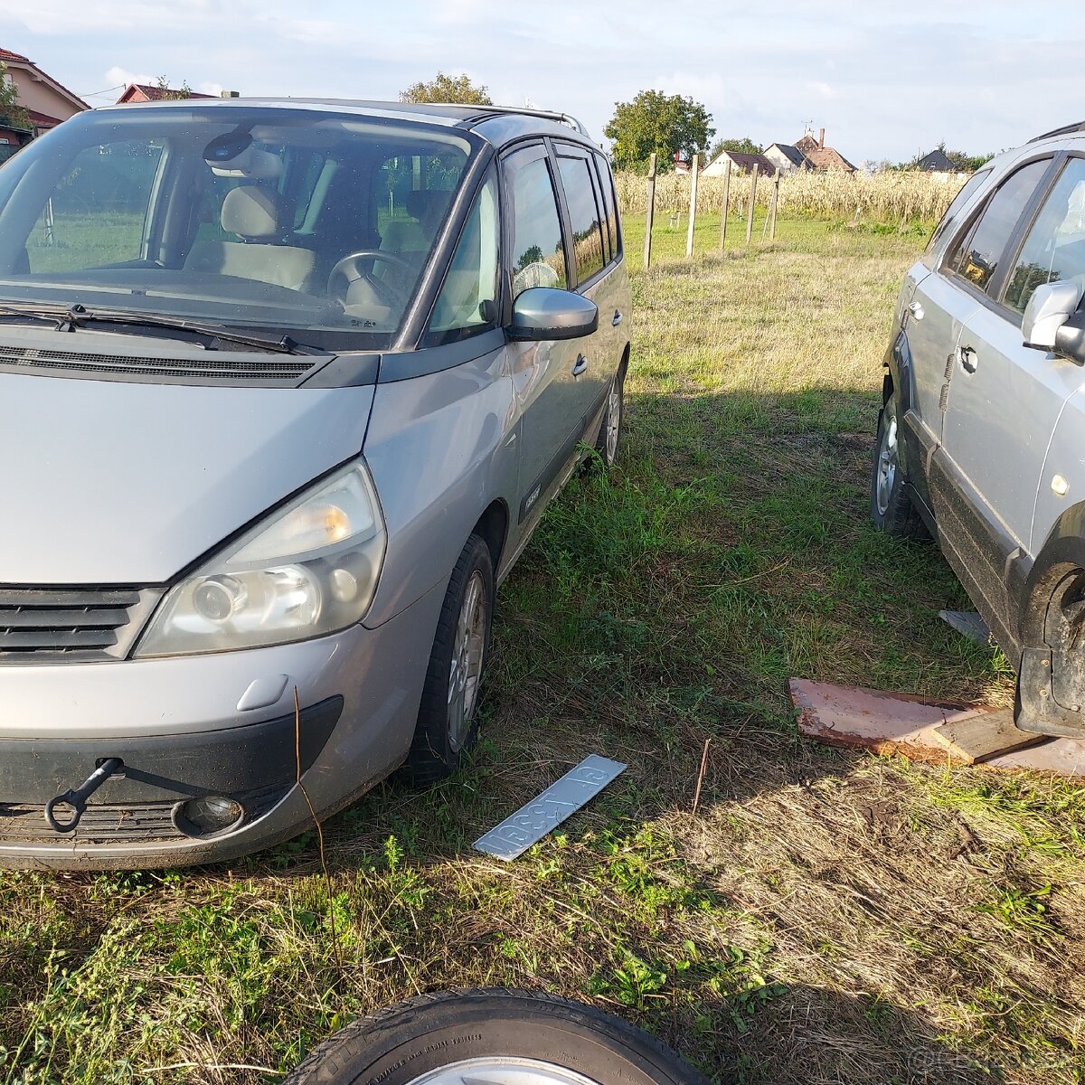 Rozpredam na nd renault espace 2.2dci