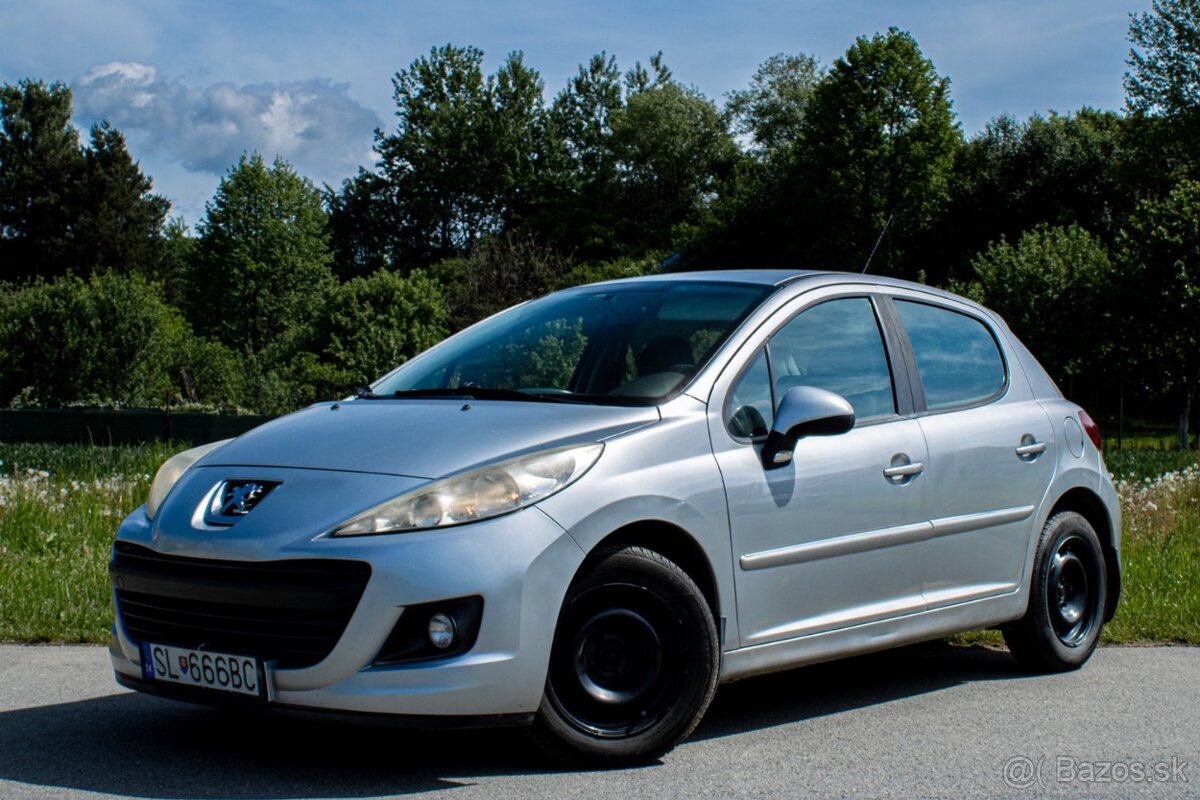 Peugeot 207 Legend