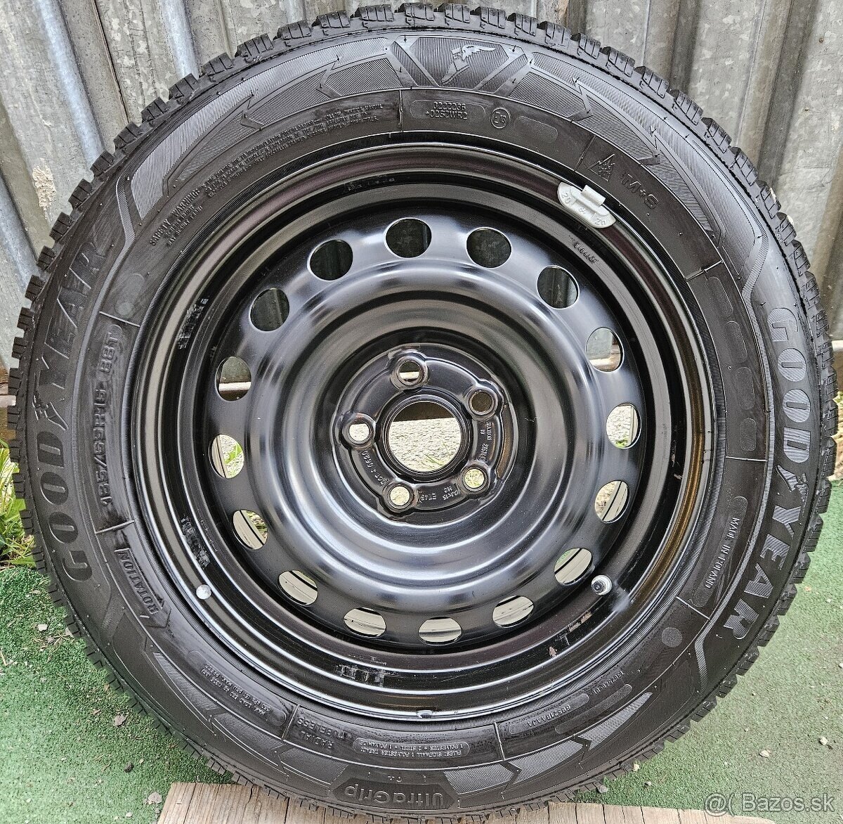 Originálna zimná sada Toyota - 5x100 r15 + GY 185/65 r15