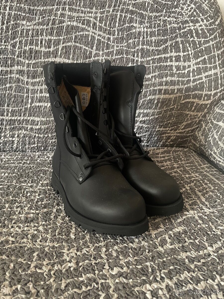 Nové Kanady značky Goretex, veľkosť 40.5