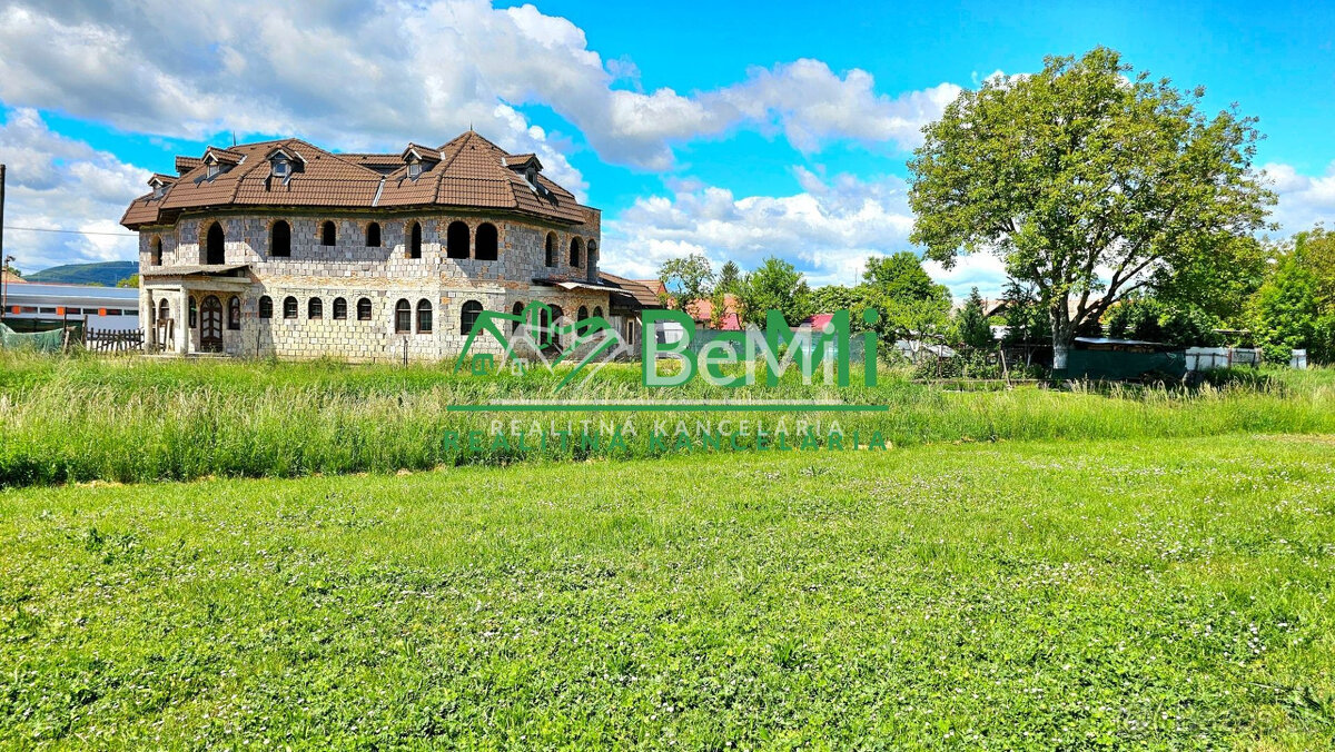 INVESTIČNÁ BUDOVA PRI MAĎARSKÝCH HRANICIACH - NA PREDAJ