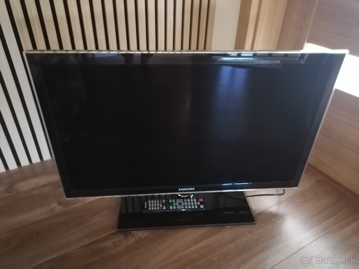 Samsung UE32D5000 + Google Chromecast zadarmo