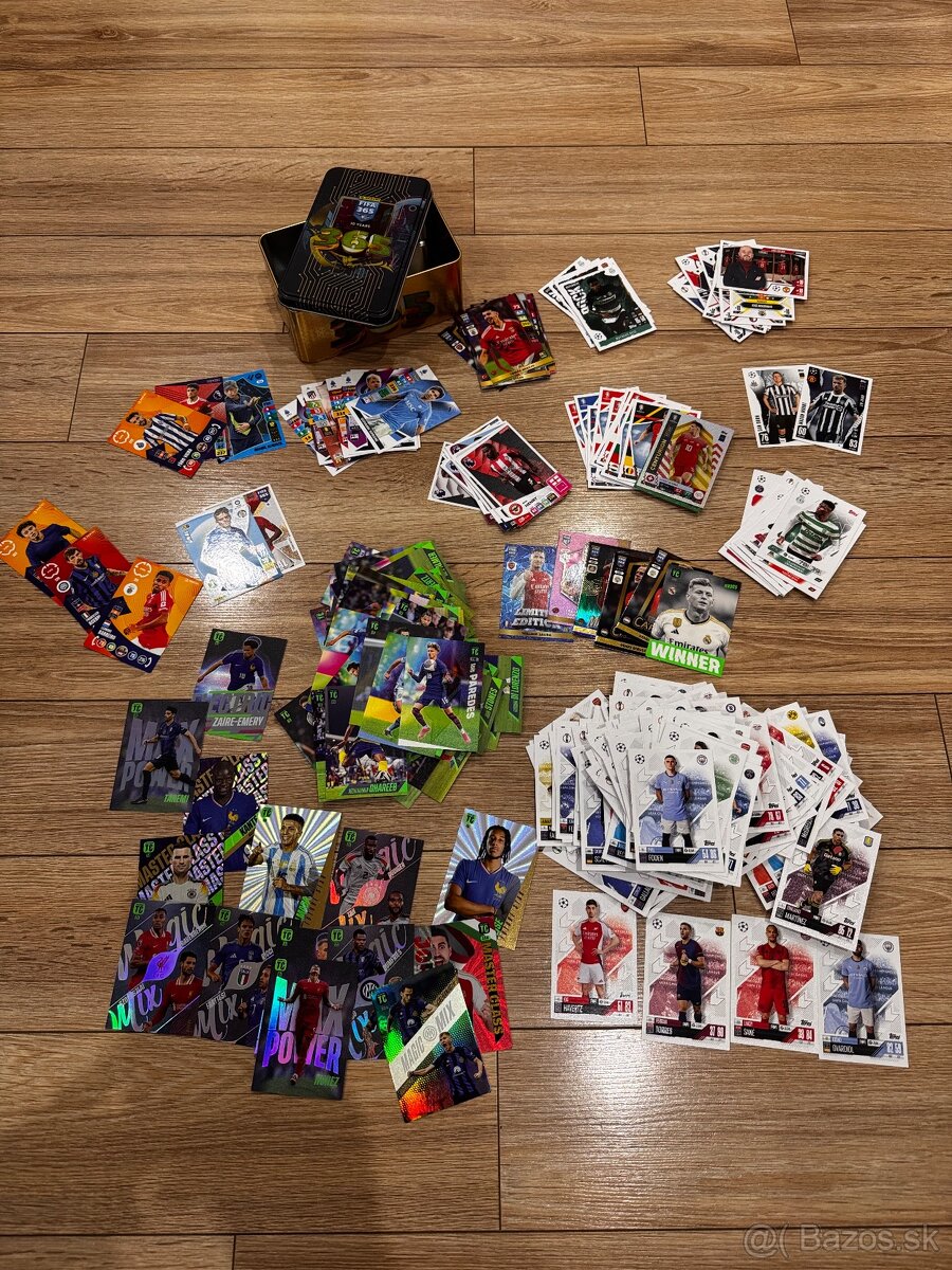 Futbalové kartičky mix