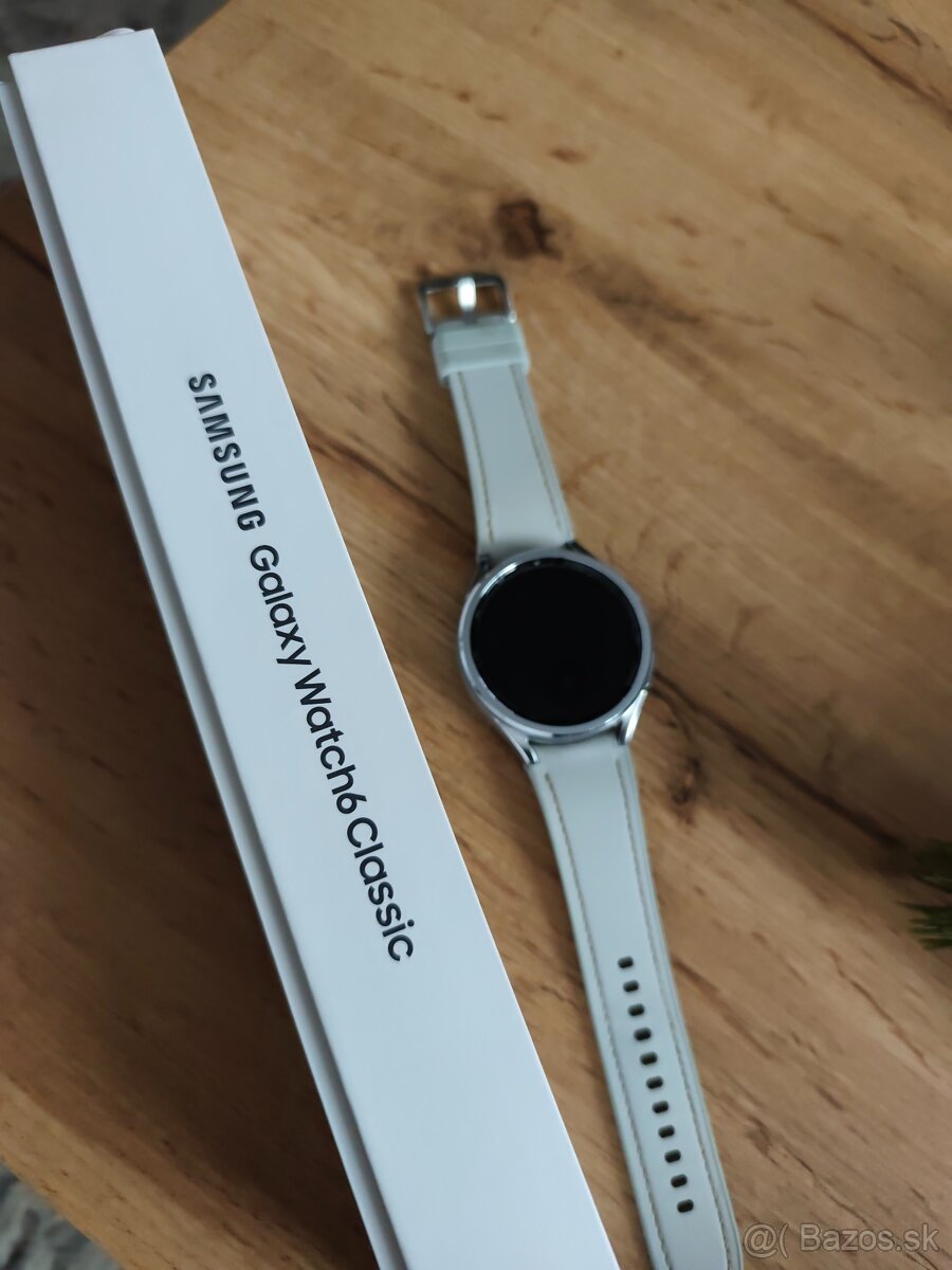 Smart hodinky Samsung