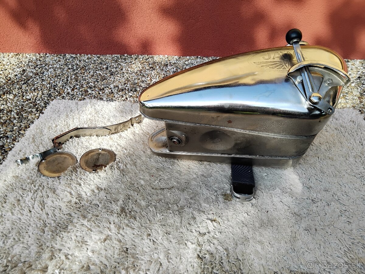 Nádrž na jawu special