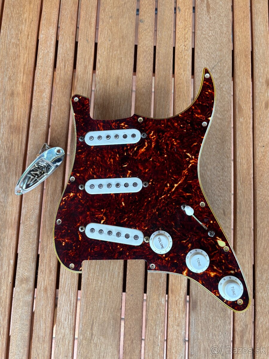Loaded pickguard pre Stratocaster Mojotone