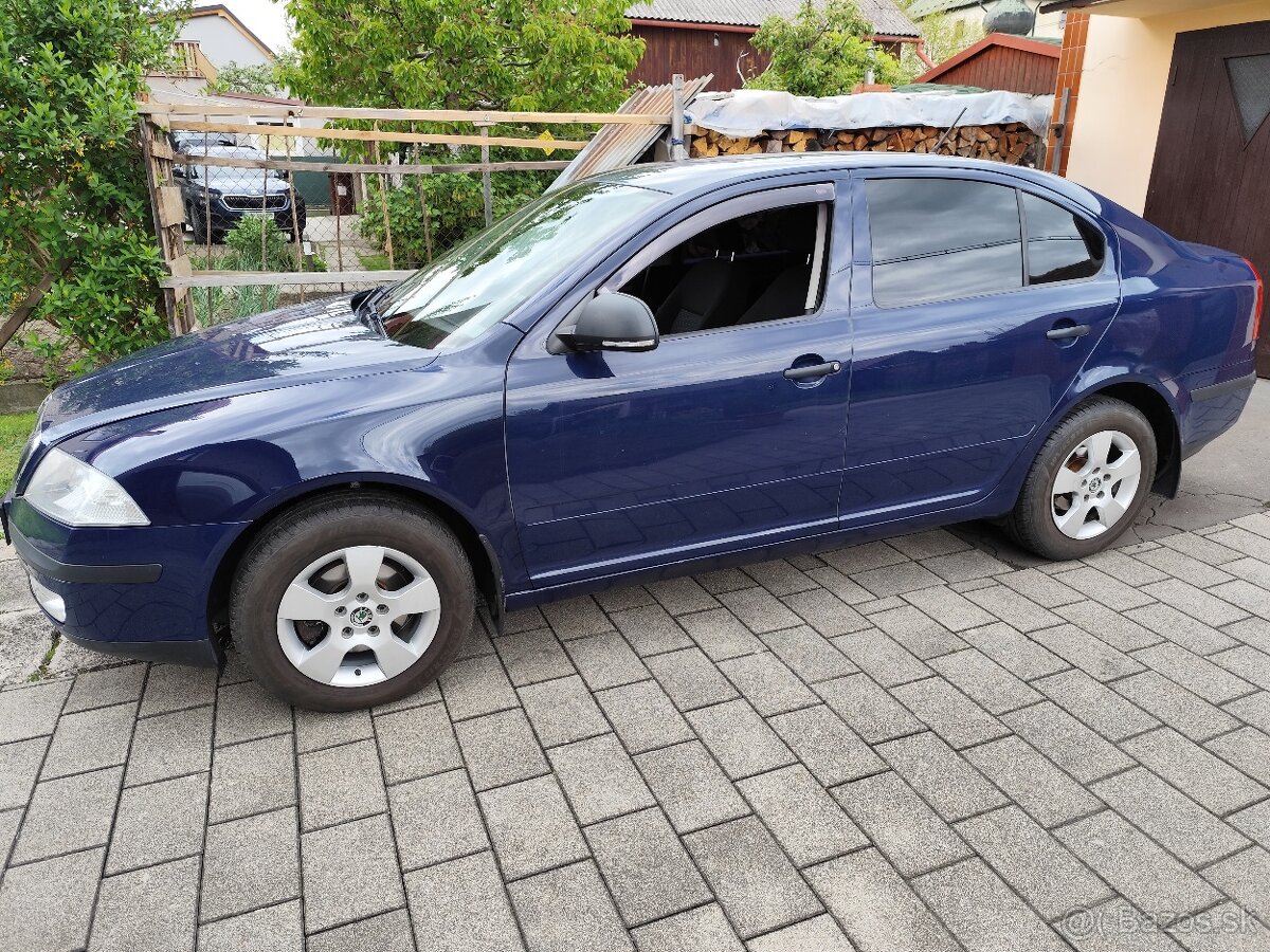 Skoda Octavia Tour 1.6 2011