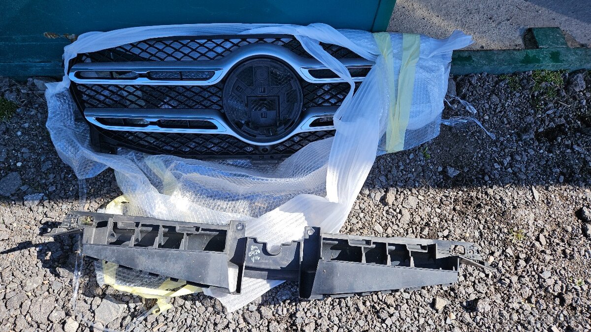Predná maska mercedes gle W167