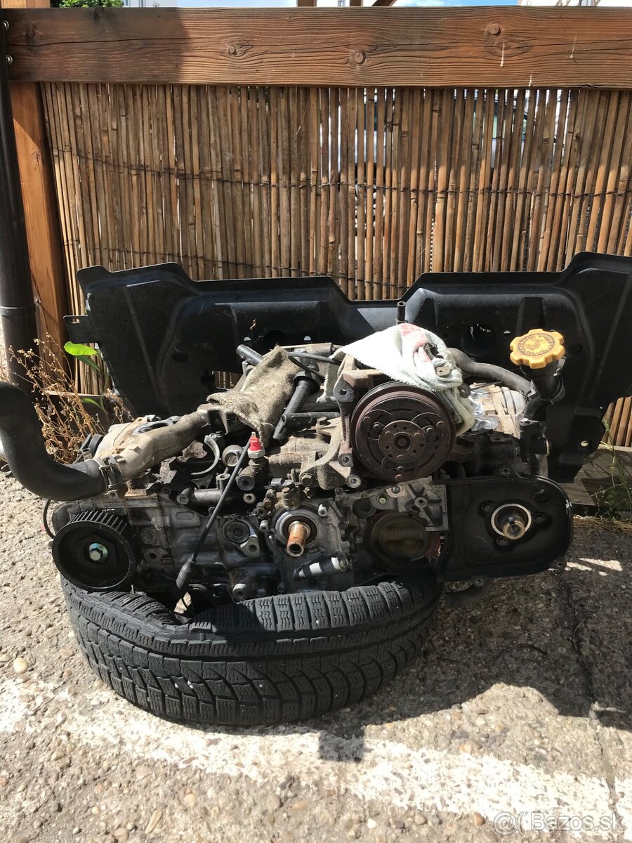 predam motor zo subaru forester 2005 92kw ej20