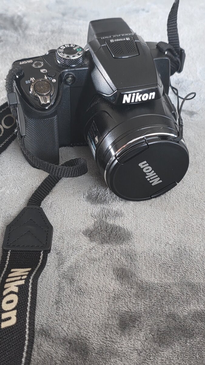 Nikon Coolpix P500