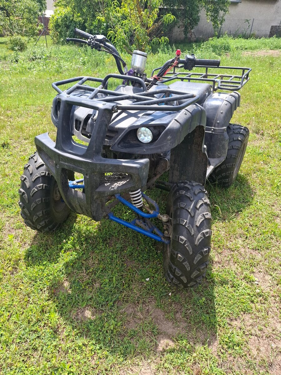 Štvorkolka Big Hummer XTR 200