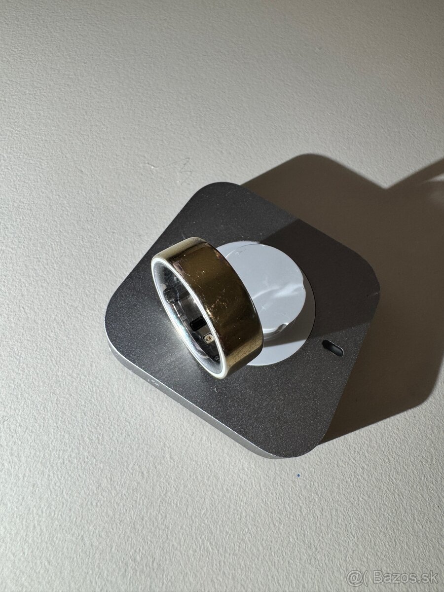 Oura Ring 4 Gold velkost 9