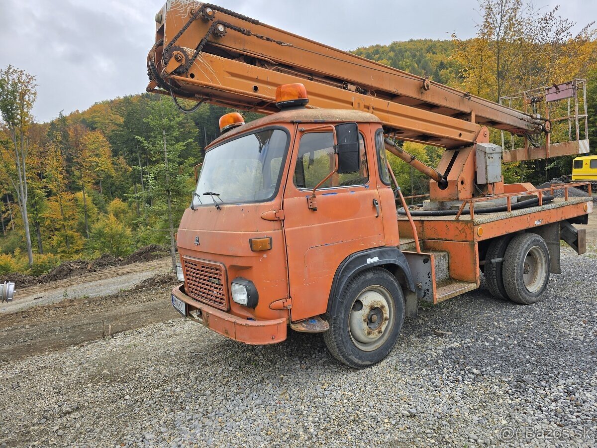 Avia MP13