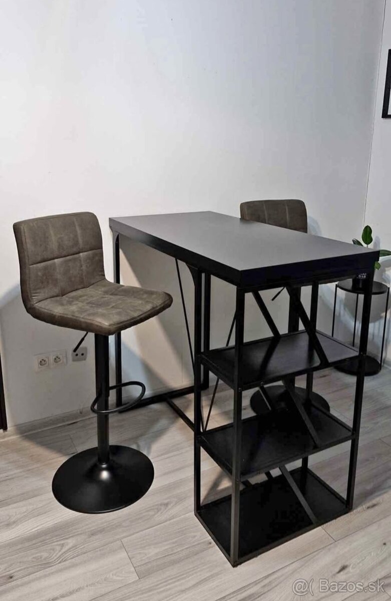 Predám barový stôl Hermes