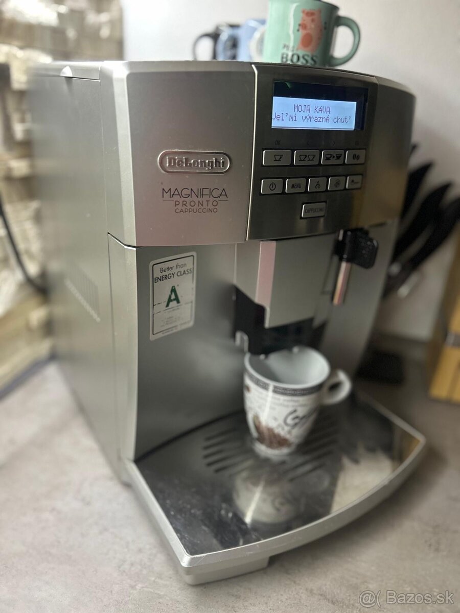 DeLonghi MAGNIFICA Pronto Cappuccino ESAM04.350.S