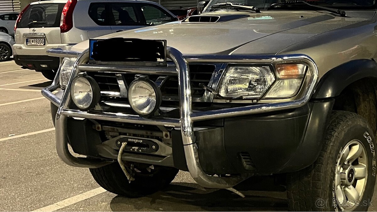 Ochranný rám Nissan patrol y61