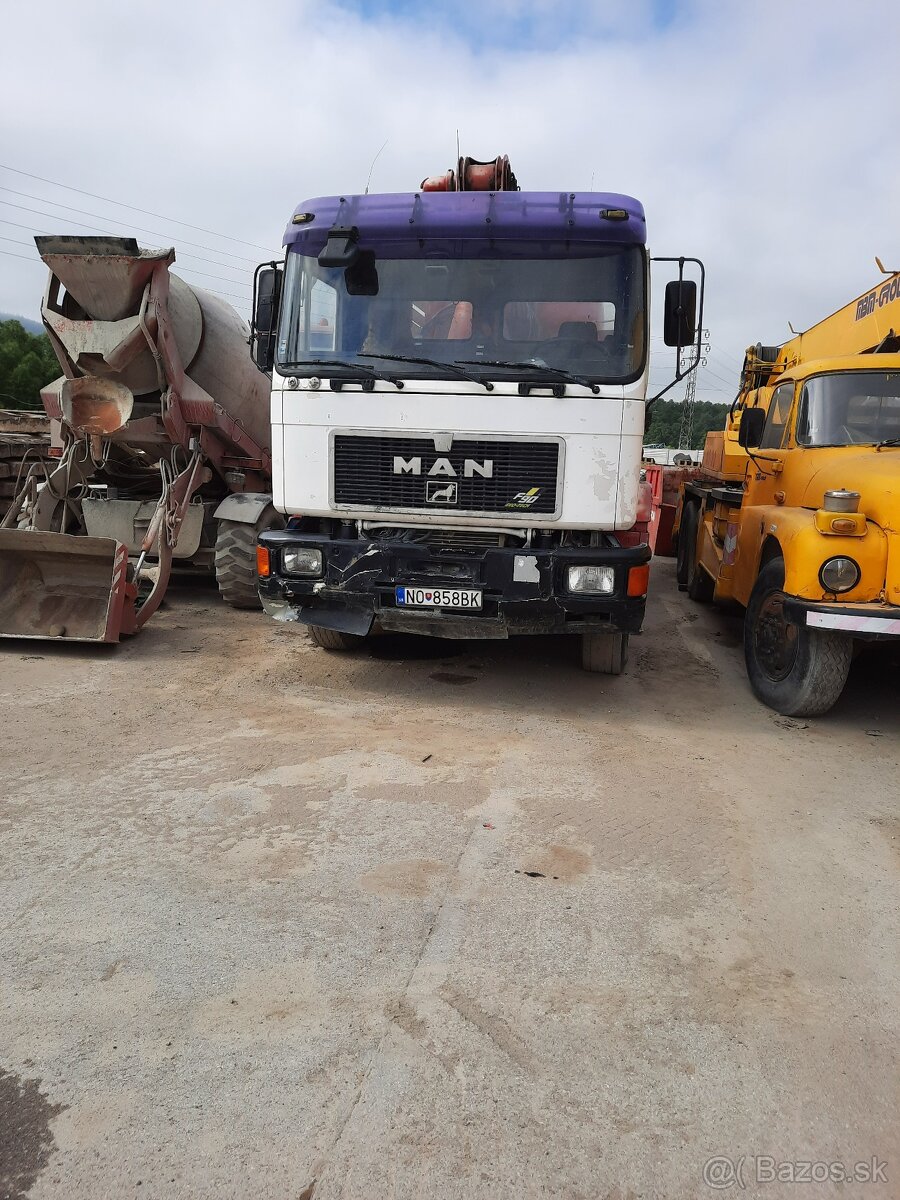Betonpumpa MAN