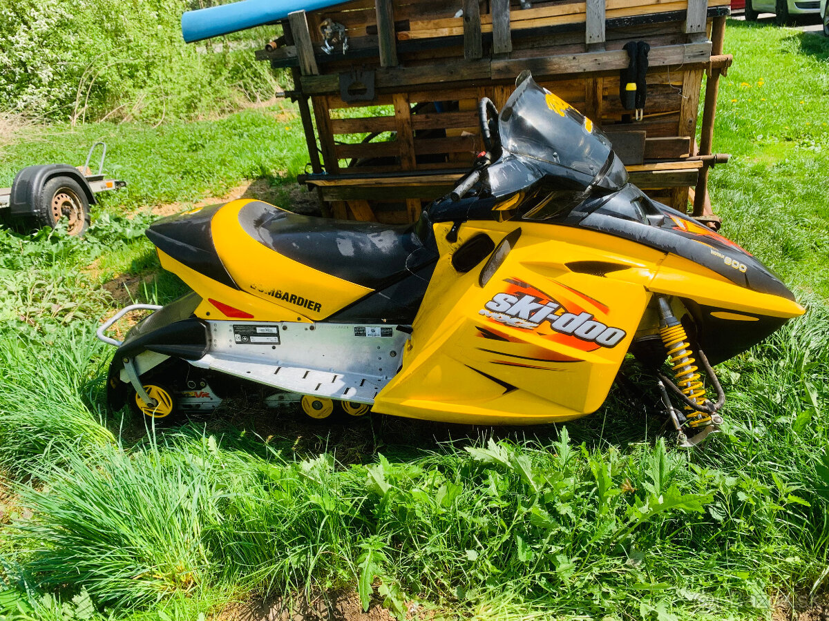 Ski-Doo MXZ 800 2003