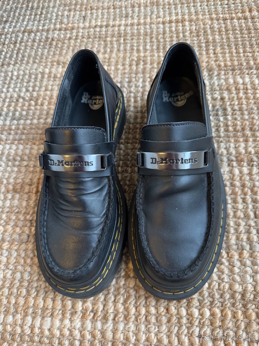 mokasíny Dr. Martens